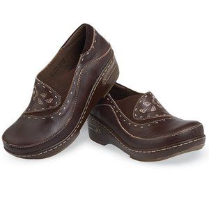 Spring Step Brown Mules with Embroidered Detail